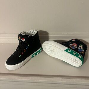 Super Mario Sneakers